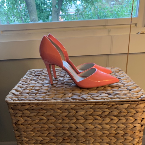 Aldo Peach/Pink Pointed Pumps - Picture 1 of 6